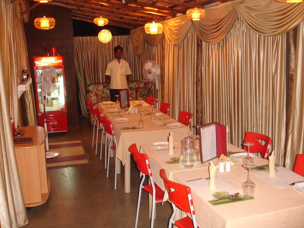 Sandray Luxury Apartment Calangute Restaurant