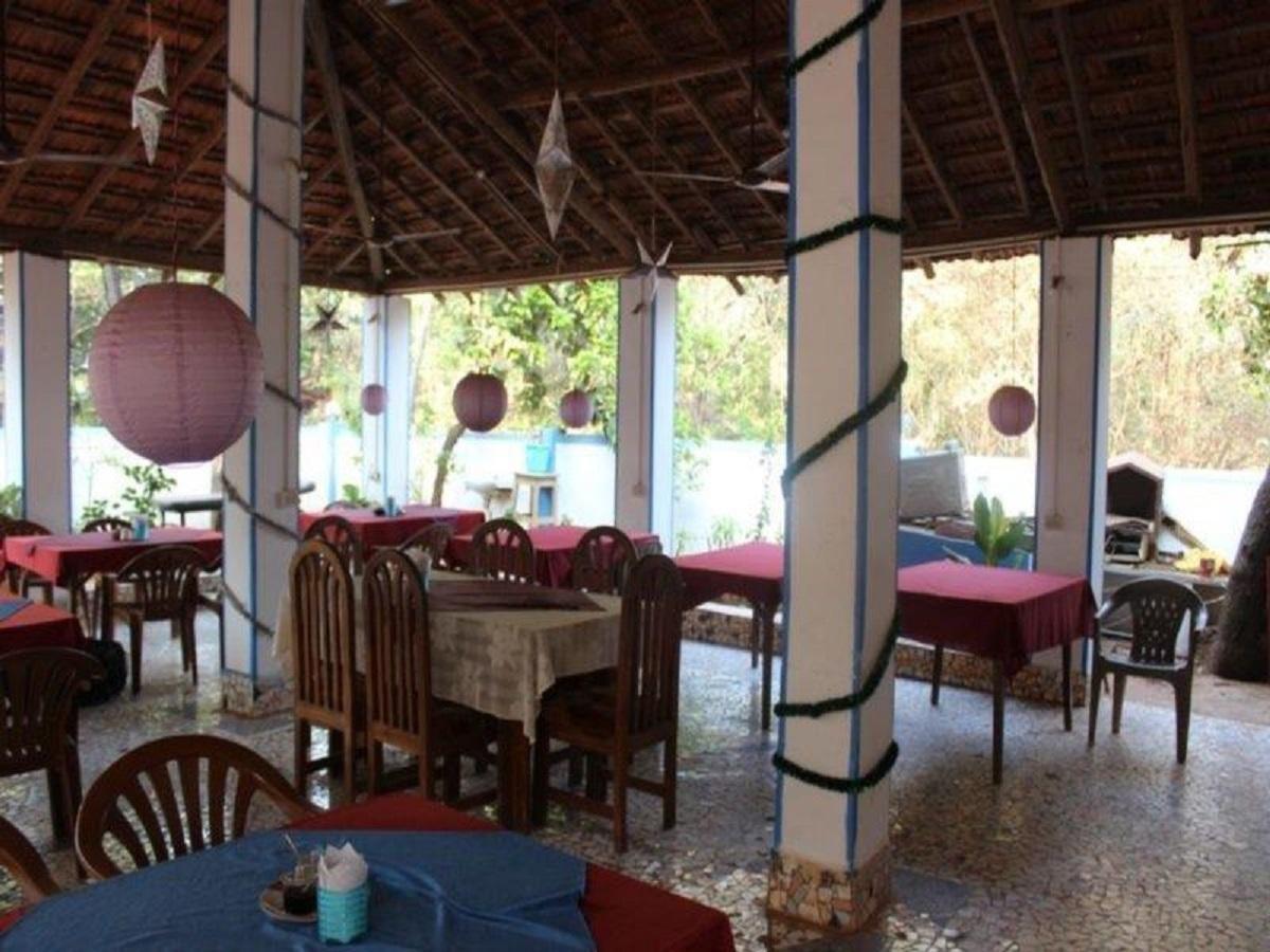 Paradise Guest House Calangute Restaurant