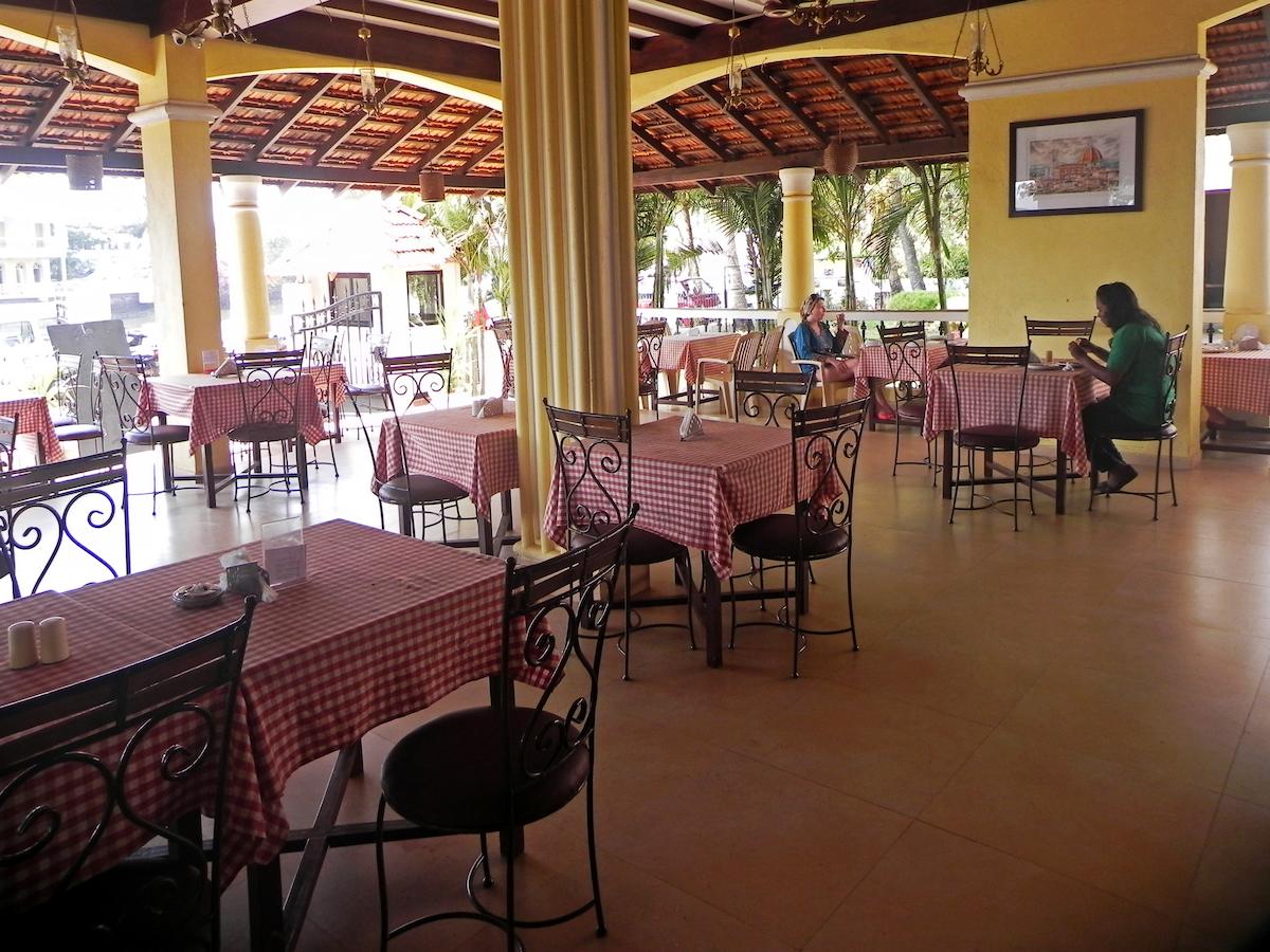 Riverside Regency Resort Calangute Restaurant