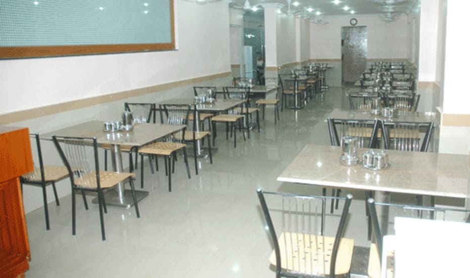 Sai Raj Palace Hotel Calangute Restaurant