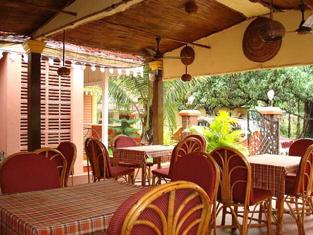 Bevvan Resort Calangute Restaurant