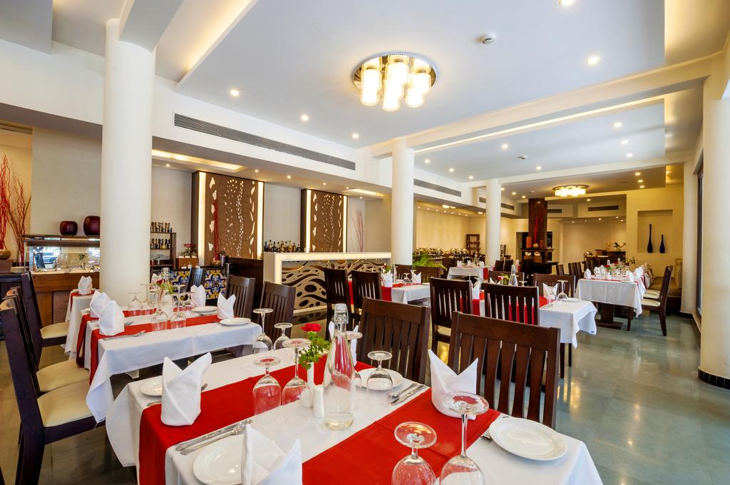 Radisson Hotel Calangute Restaurant