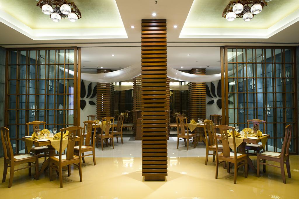 Radisson Blu Resort Calangute Restaurant