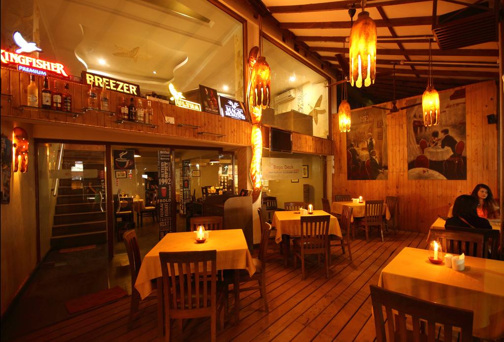 De Baga Deck Comforts Resort Calangute Restaurant